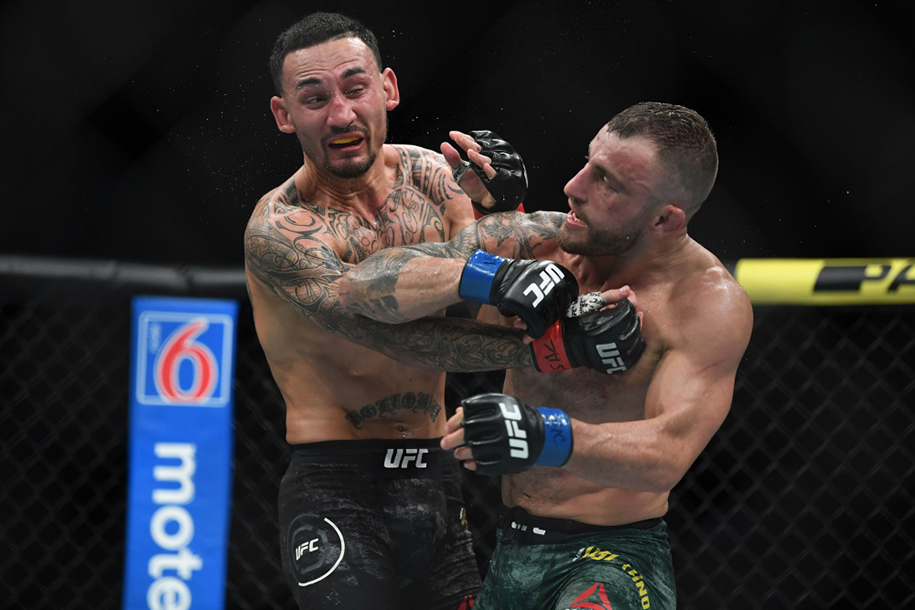 Alex Volkanovski tự tin có thể kết thúc Max Holloway nếu tái đấu